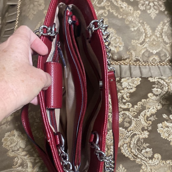 Red Dana Buchman bag - Picture 8 of 10